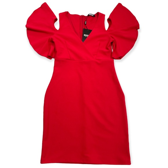 🍀Missguided Cold shoulder red ruffle bodycon dress - Picture 5 of 9